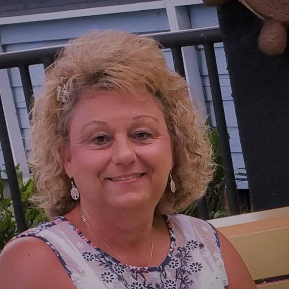 Meet your Posher, Stacy